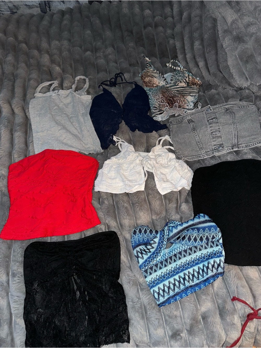 Xxs/xs going out tops from diff stores